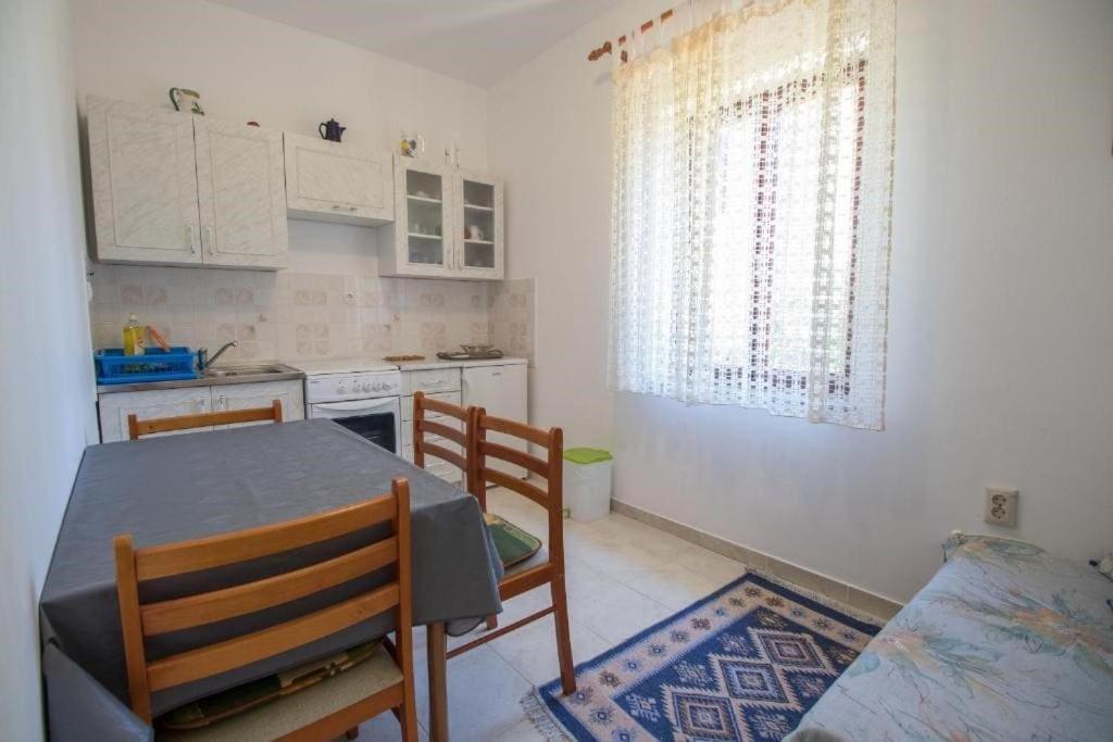Apartmani Nedjeljko Čunski Kültér fotó