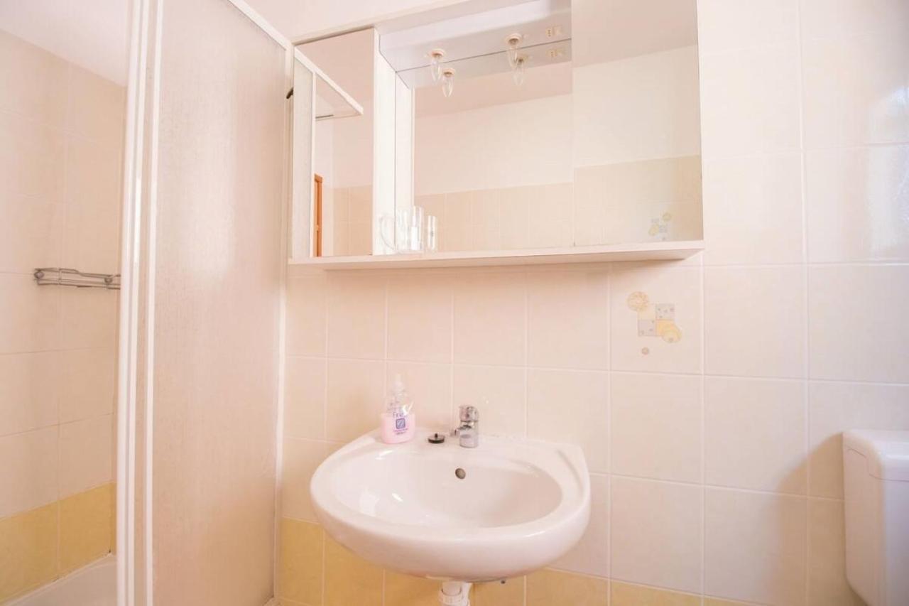 Apartmani Nedjeljko Čunski Kültér fotó